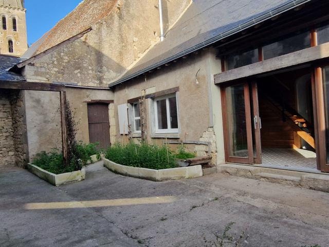 Maison vente à Loches, Bossée