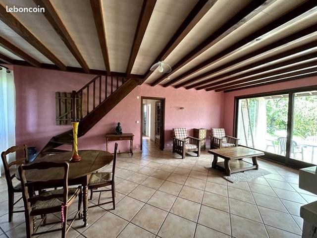 Maison vente à Thiers, Paslières