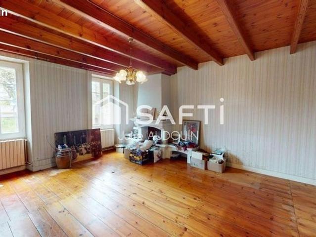 Maison vente à Saintes, Burie