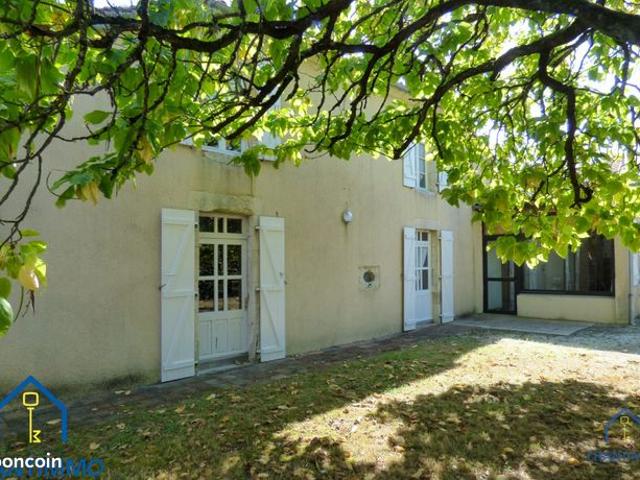 Maison vente à La Roche-sur-Yon, Chantonnay