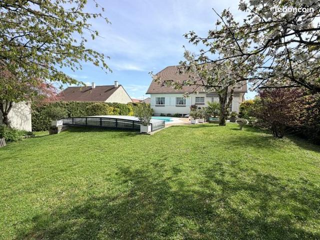 Maison vente à Reims, Caurel