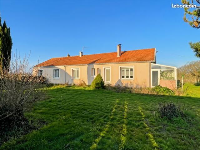 Maison vente à Nantes, Saint-lumine-de-clisson