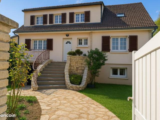 Maison vente à Chartres, Magny