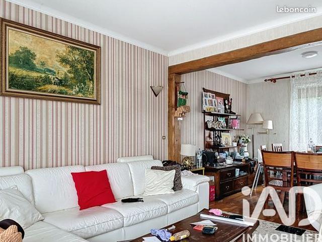 Maison vente à Provins, Maison-rouge