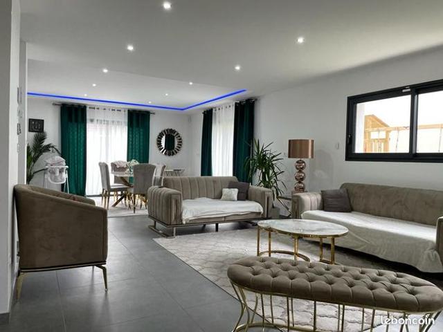 Maison vente à Saint-julien, Guadeloupe