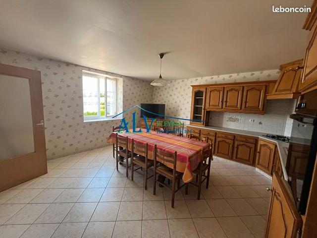 Maison vente à Châteaulin, Bretagne