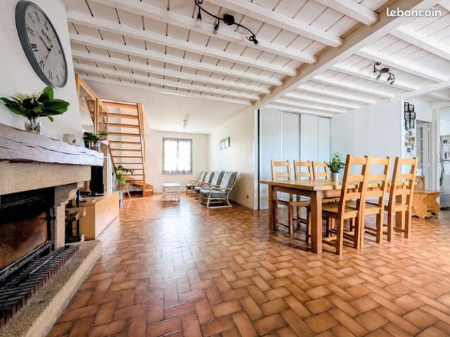 Maison vente à Dijon, Aiserey