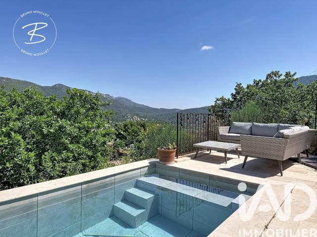 Maison vente à Arrondissement de Toulon, Le Revest-les-eaux