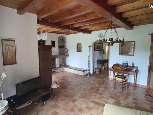 Maison vente à Saintes
