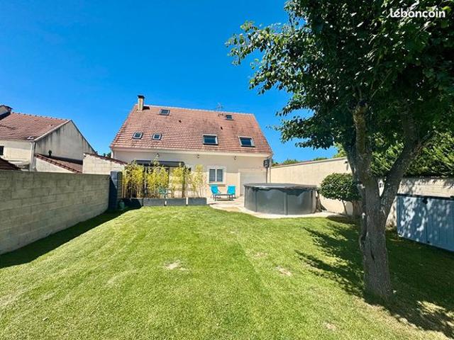 Maison vente à Villeneuve-Saint-Denis, Seine-et-Marne