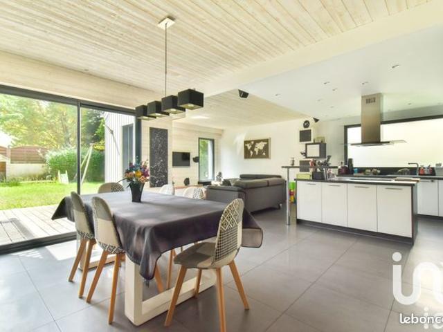 Maison vente à Montlignon, Val-d'Oise