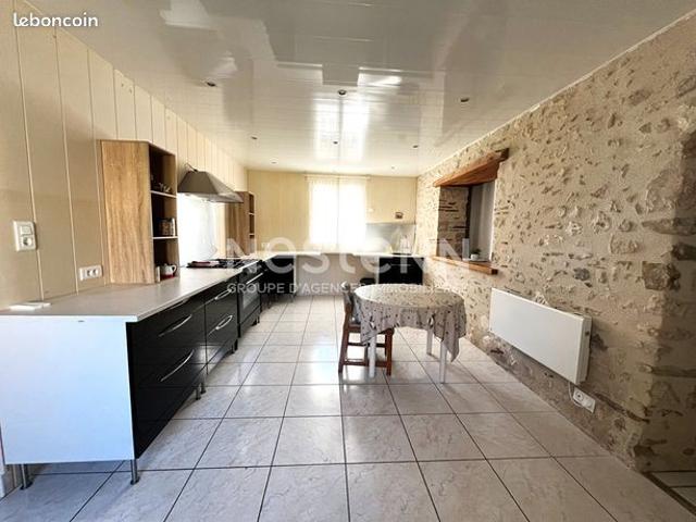 Maison vente à Issoudun, Centre-Val de Loire