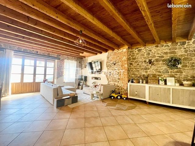 Maison vente à Roanne, Ambierle