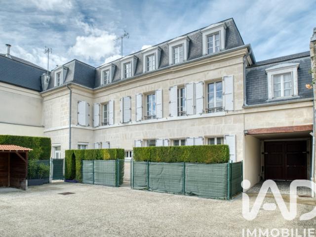 Maison vente à Centre Ville, Compiègne
