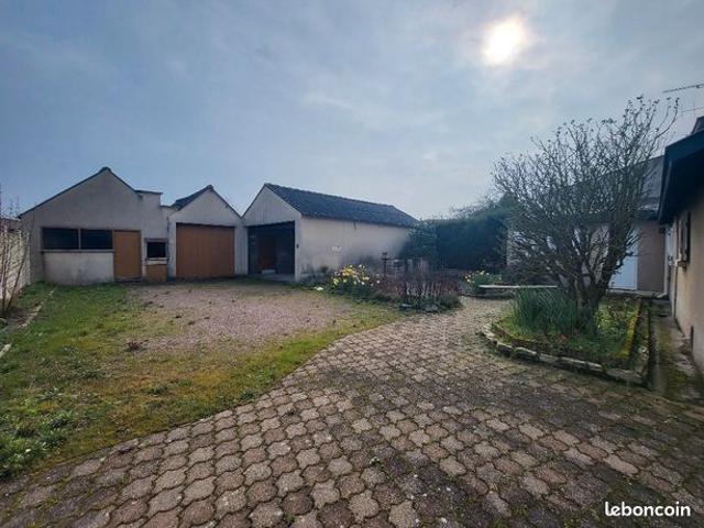 Maison vente à Saumur, Vivy