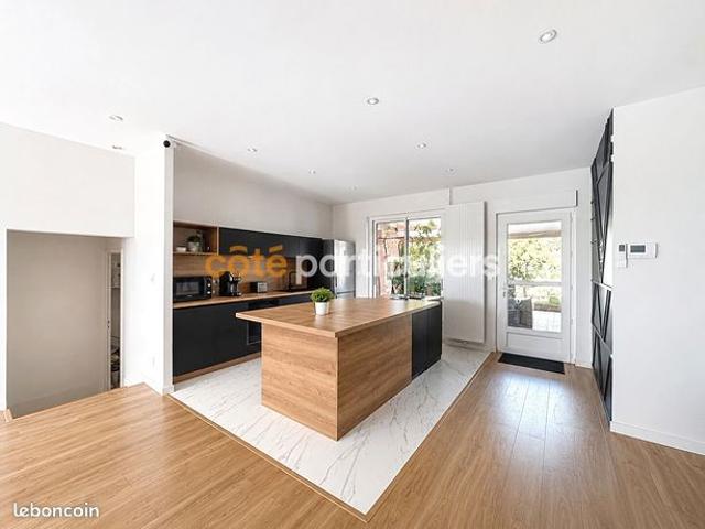 Maison vente à Angoulême, Aignes-et-puypéroux