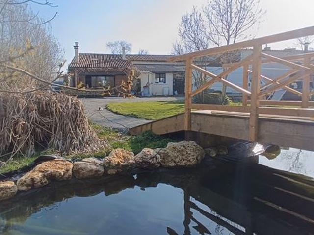 Maison vente à Niort, Coulon