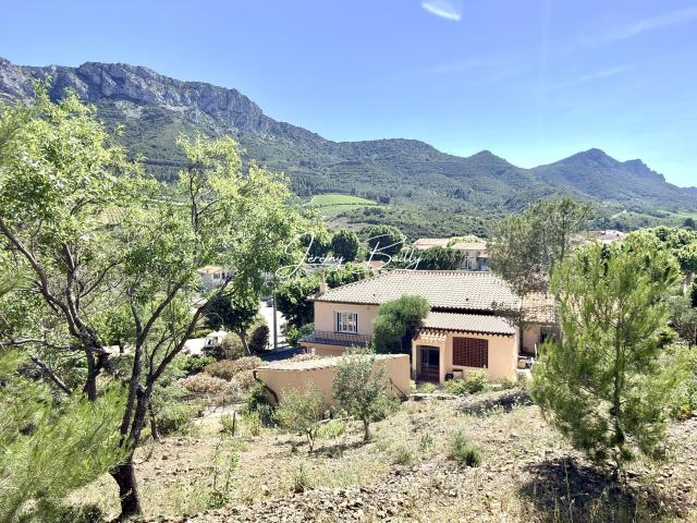 Maison vente à Maury, Pyrénées-Orientales
