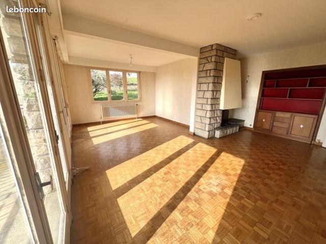 Maison vente à Ussel, Egletons