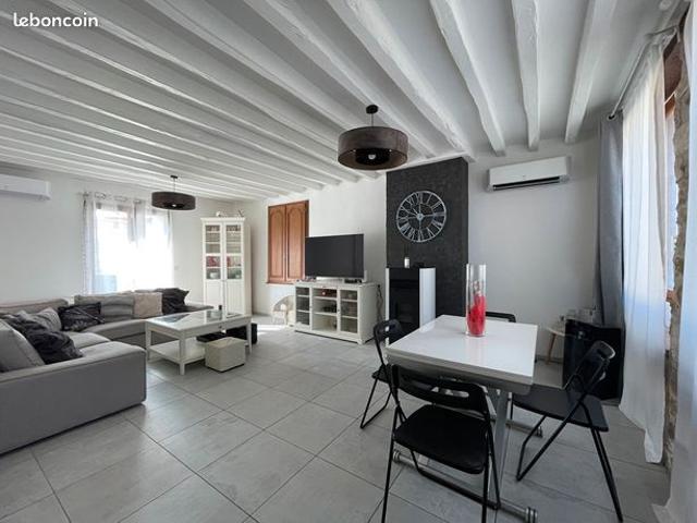 Maison vente à Melun, Sivry-courtry