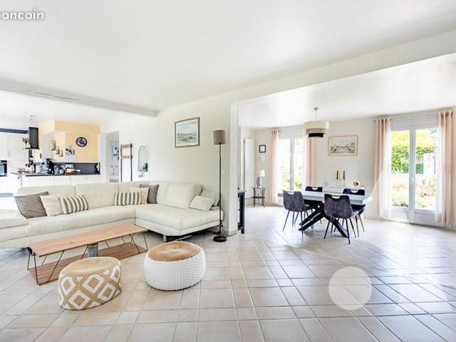 Maison vente à Villers-Saint-Frambourg, Villers-Saint-Frambourg-Ognon