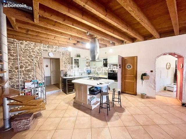 Maison vente à Roanne, Renaison