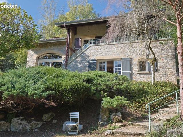 Maison vente à Thoirette-Coisia, Jura