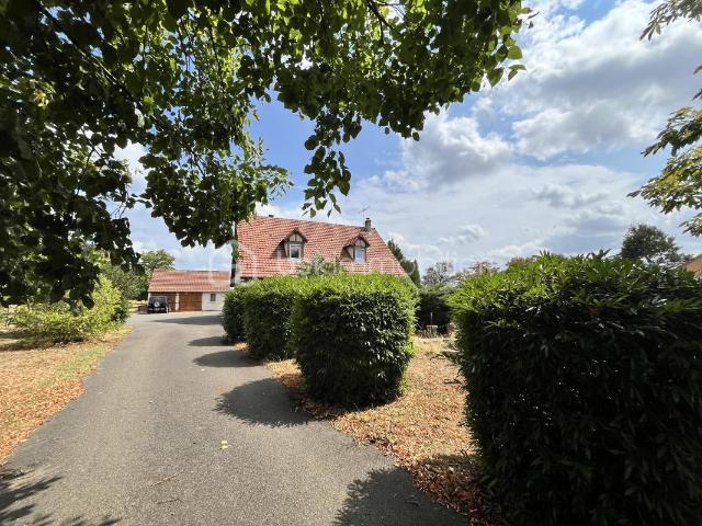 Maison vente à Chazue, Raveau