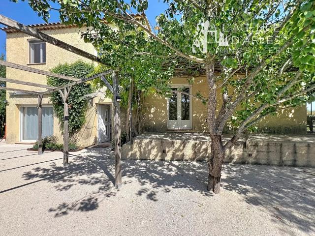 Maison vente à Mouleyrès, Arles