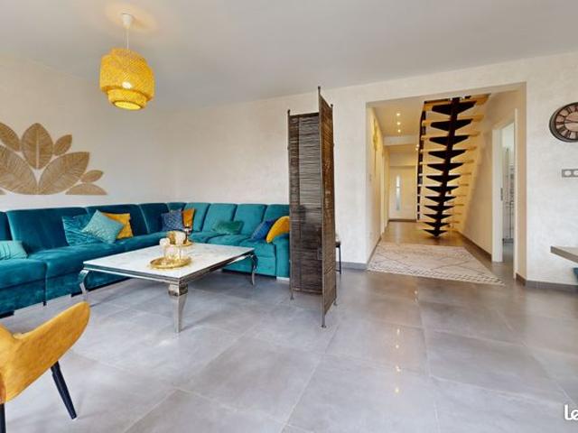 Maison vente à Montbéliard, Mandeure