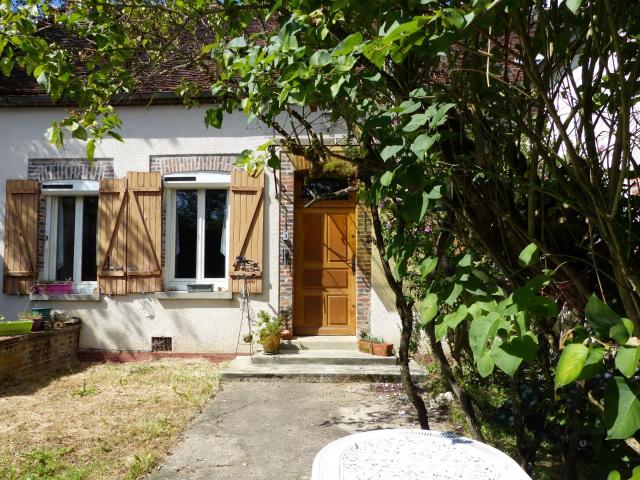 Maison vente à Sens, Bagneaux