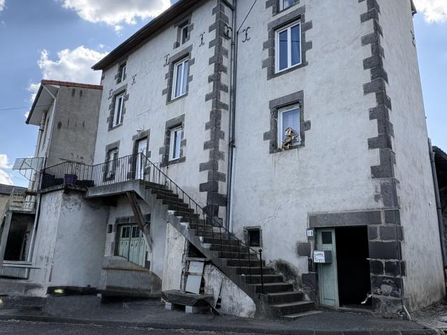 Maison vente à Châtel-Guyon, Puy-de-Dôme