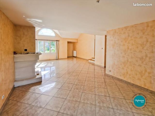 Maison vente à Évry, Mennecy