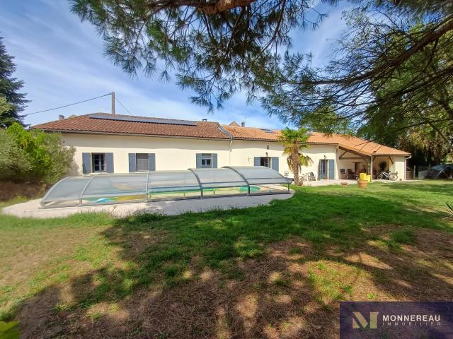 Maison vente à Sainte-Radegonde, Baignes-Sainte-Radegonde