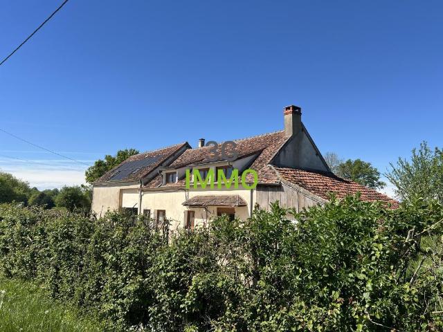 Maison vente à Saint-Amand-Montrond, Saint-hilaire-de-gondilly