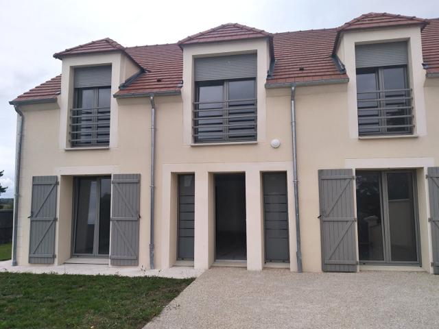 Maison vente à La Fortelle, Longnes
