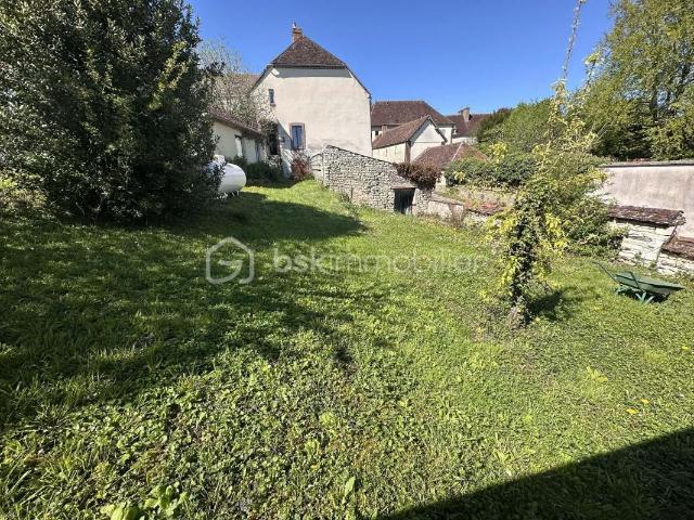 Maison vente à Auxerre, Neuvy-sautour
