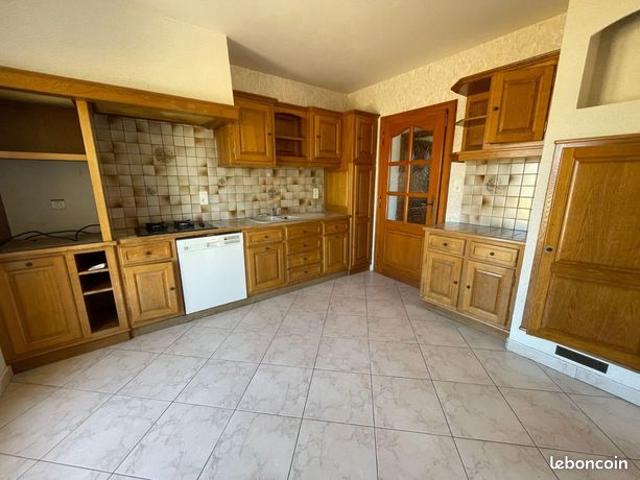 Maison vente à Lure, Esmoulières