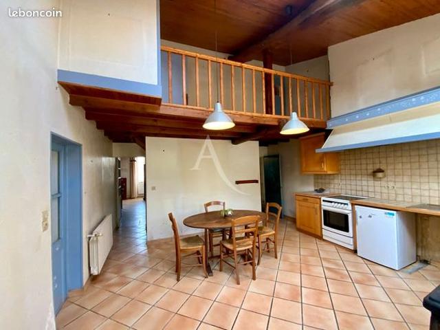 Maison vente à Saintes