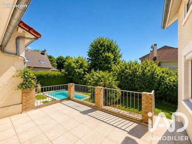 Maison vente à Palaiseau, Sainte-geneviève-des-bois