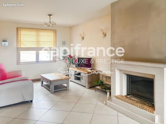 Maison vente à Mont-de-Marsan, Vert