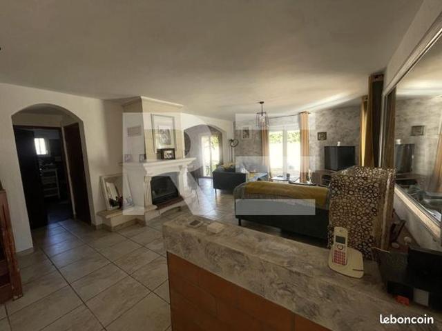 Maison vente à Nîmes, Garons