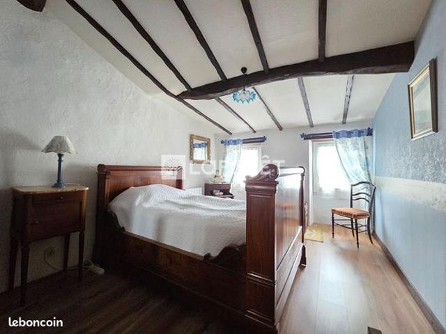 Maison vente à Saintes, Pisany