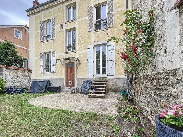 Maison vente à Corbeil-Essonnes, Essonne