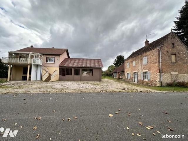 Maison vente à Louhans-Châteaurenaud, Authumes