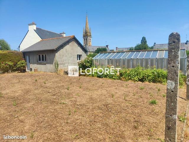 Maison vente à Guingamp, Bretagne
