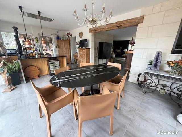 Maison vente à Saint-Aigulin, Charente-Maritime