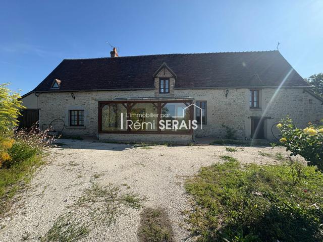 Maison vente à Alençon, Essay