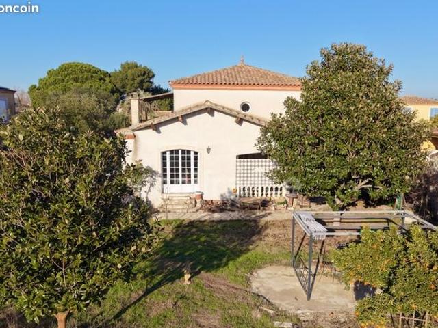 Maison vente à Nîmes, Aigues-mortes
