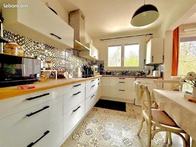 Maison vente à Évry, Milly-la-forêt